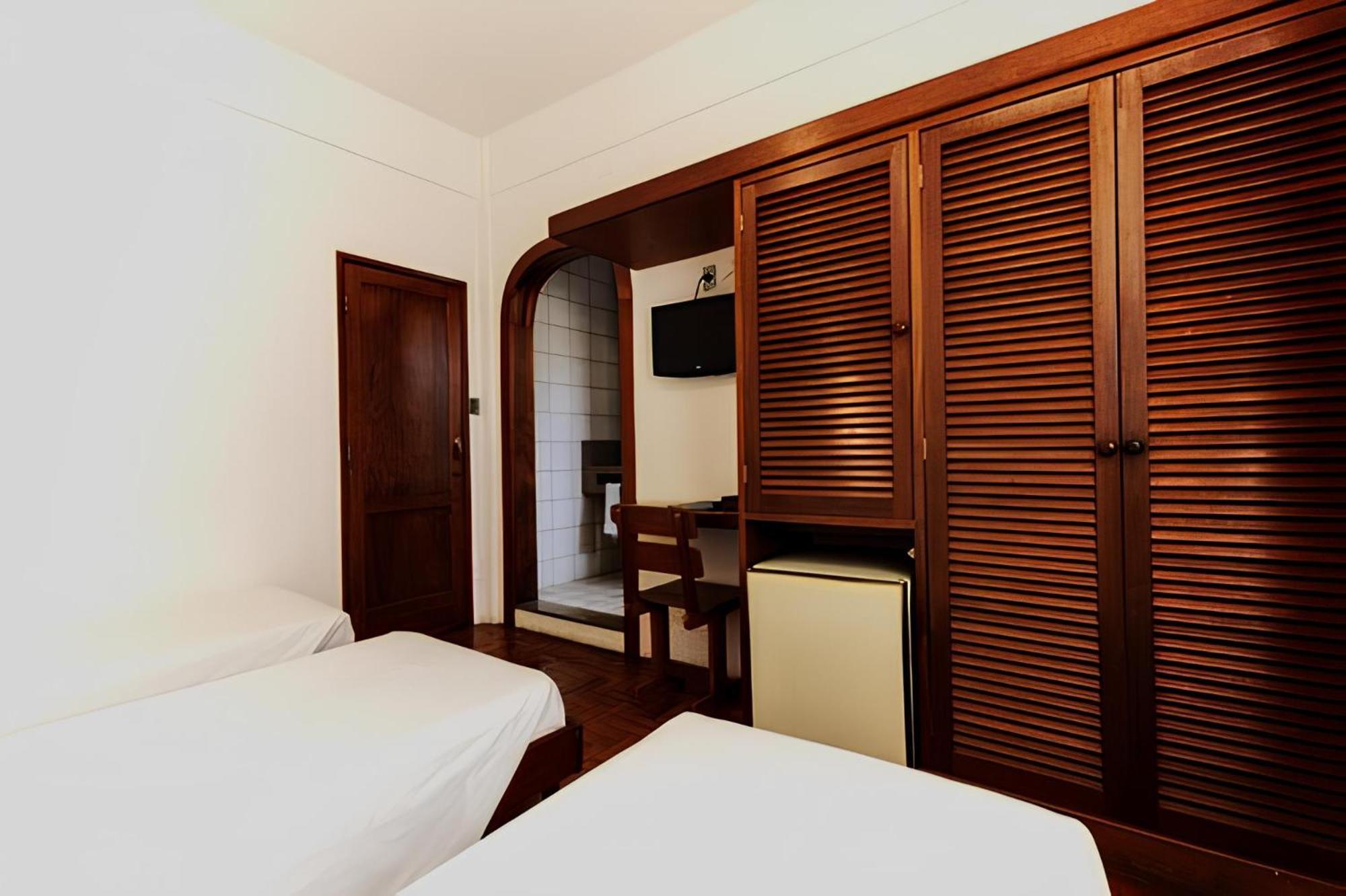 Voa Hotel Uniao Caxambu Ngoại thất bức ảnh